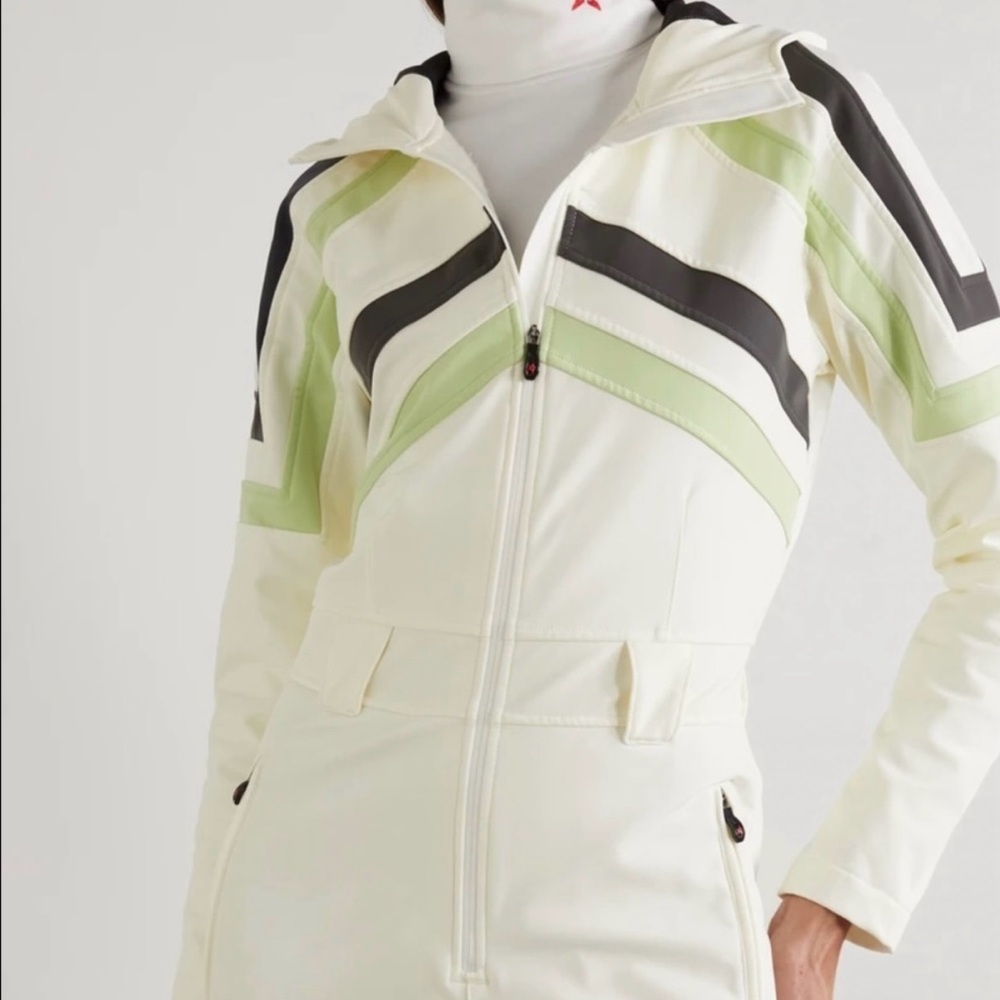 NWT Perfect moment Tignes hooded striped ski suit ( belt is not included)